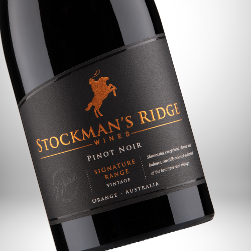 Signature Pinot Noir 2025